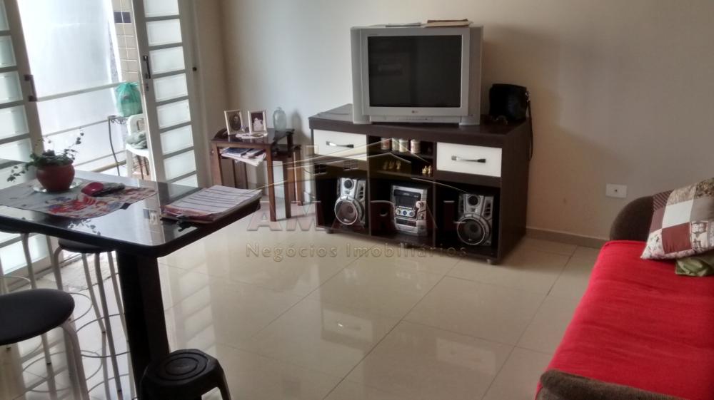 Comprar Casas / Sobrado em Suzano R$ 400.000,00 - Foto 7