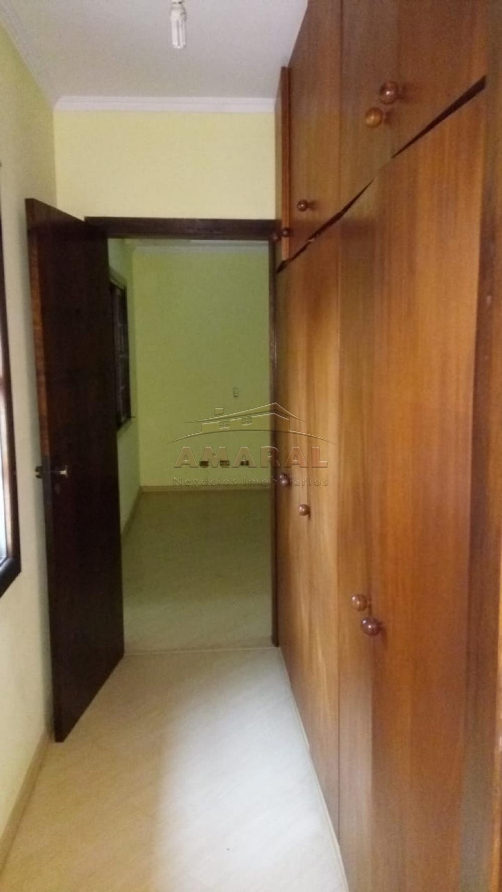 Alugar Casas / Sobrado em Suzano R$ 2.500,00 - Foto 3