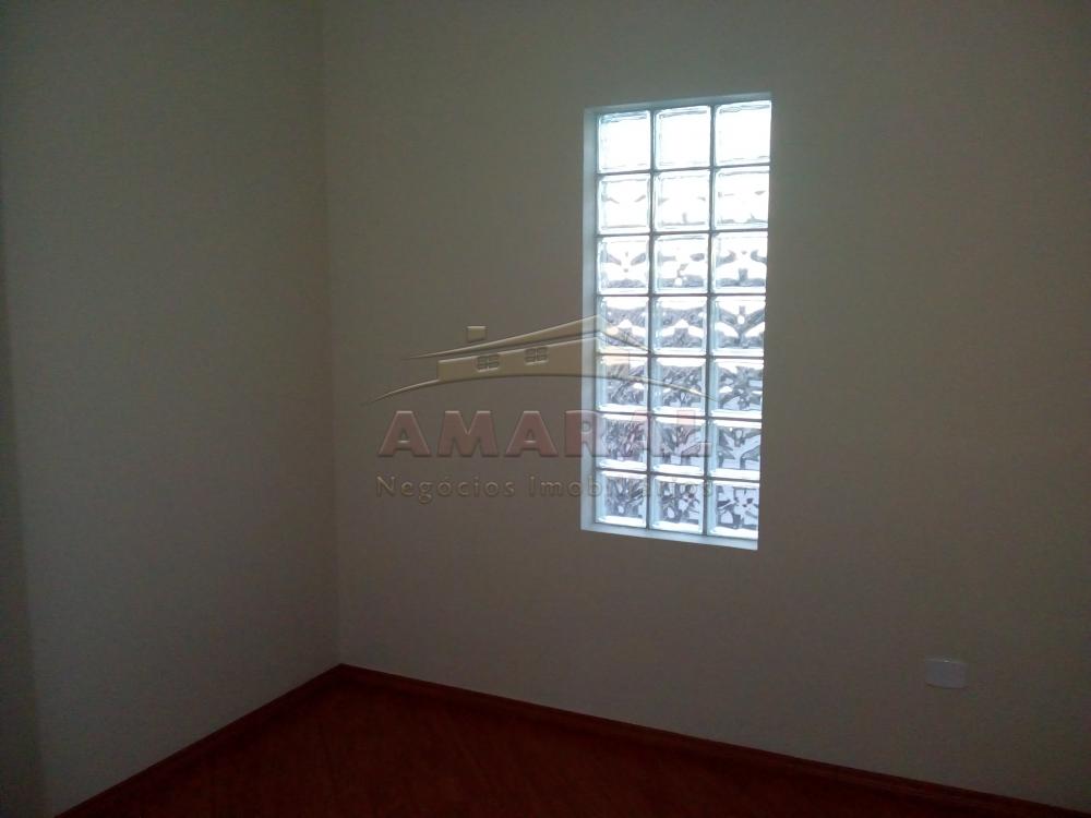 Alugar Casas / Sobrado em Suzano R$ 3.000,00 - Foto 16