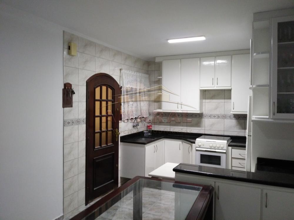 Comprar Casas / Sobrado em Suzano R$ 580.000,00 - Foto 3