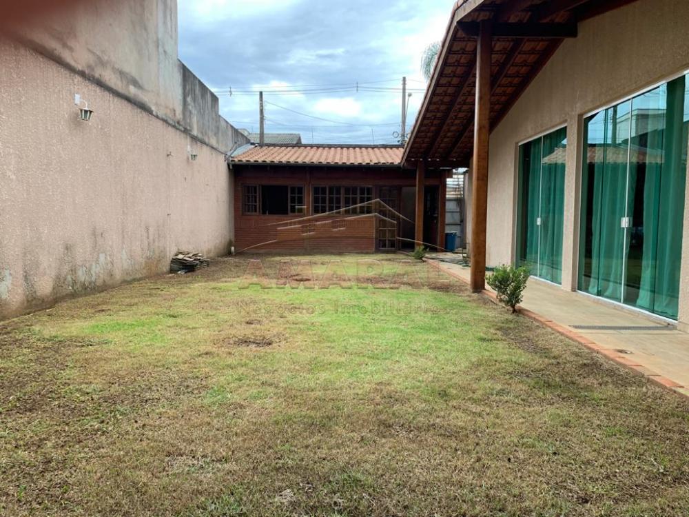 Comprar Casas / Sobrado em Suzano R$ 950.000,00 - Foto 4