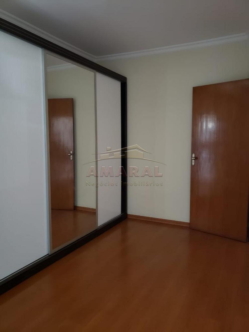 Comprar Casas / Sobrado em Suzano R$ 600.000,00 - Foto 4