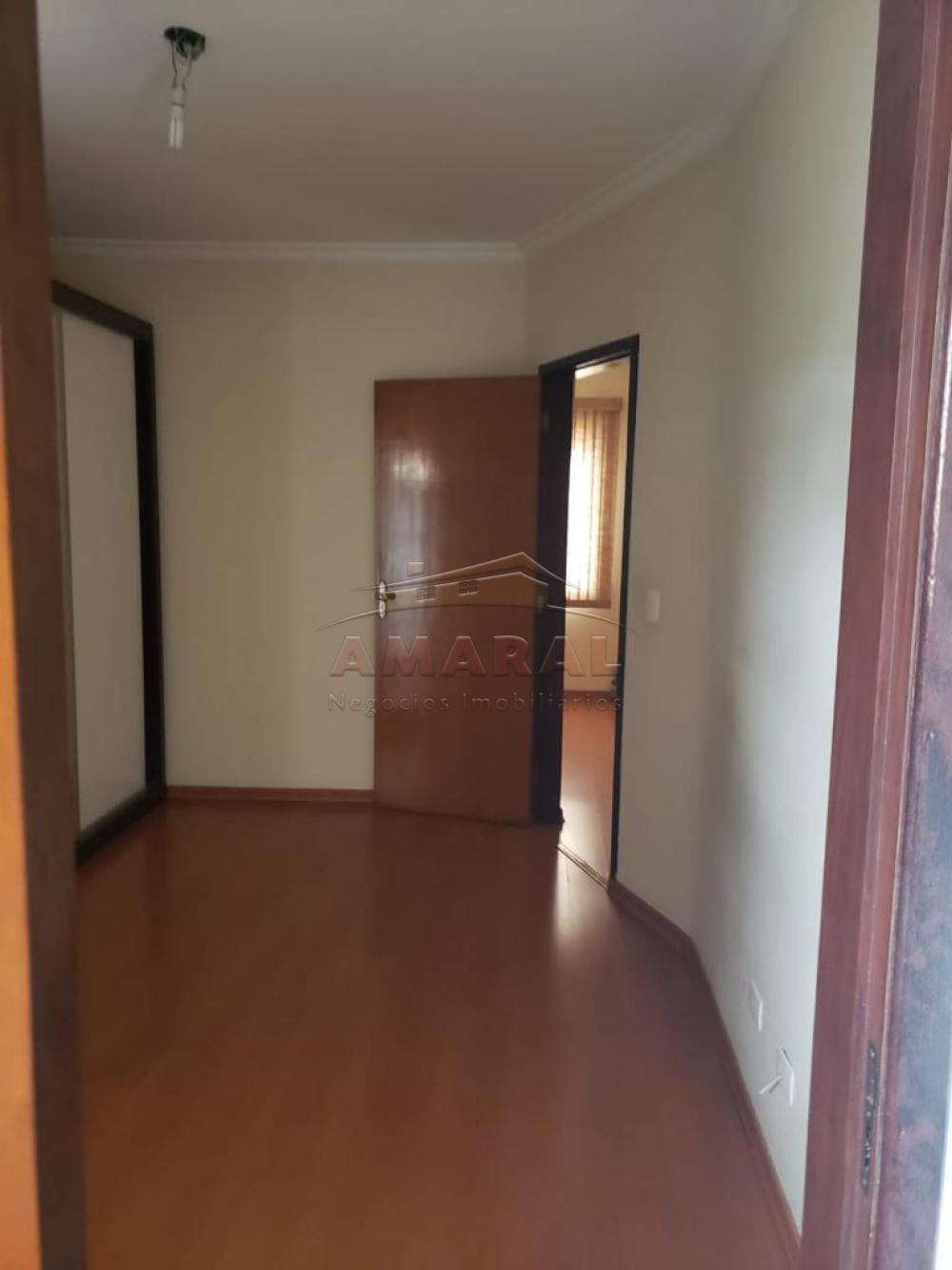 Comprar Casas / Sobrado em Suzano R$ 600.000,00 - Foto 5