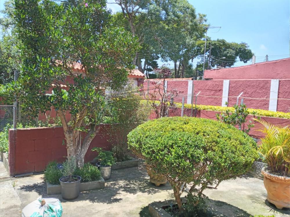 Comprar Casas / Sobrado em Suzano R$ 500.000,00 - Foto 9