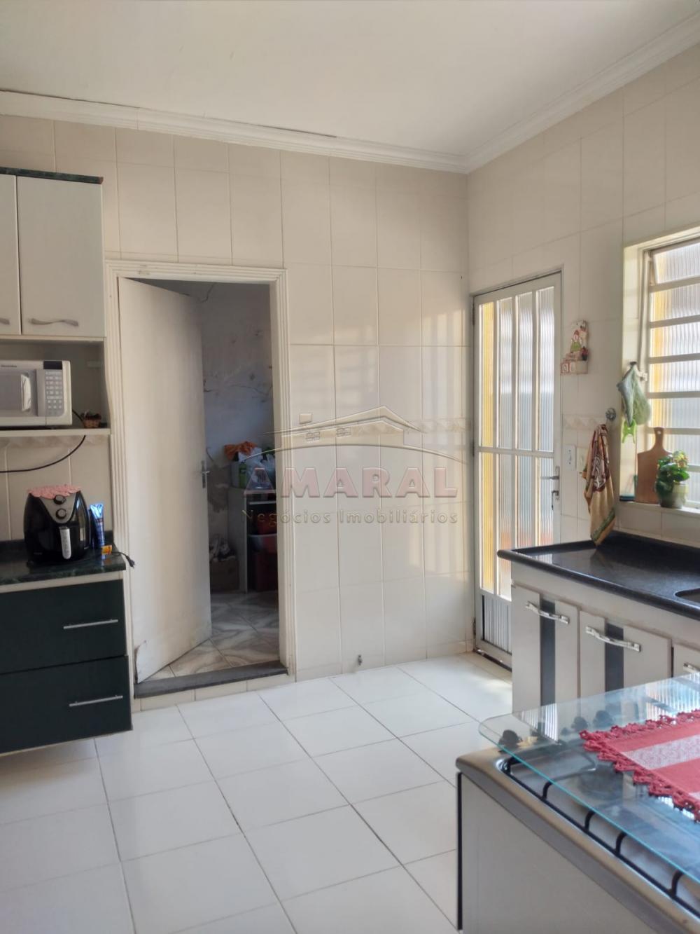 Comprar Casas / Sobrado em Suzano R$ 640.000,00 - Foto 4