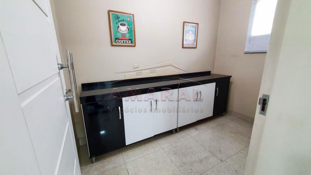 Comprar Casas / Sobrado em Suzano R$ 1.720.000,00 - Foto 3