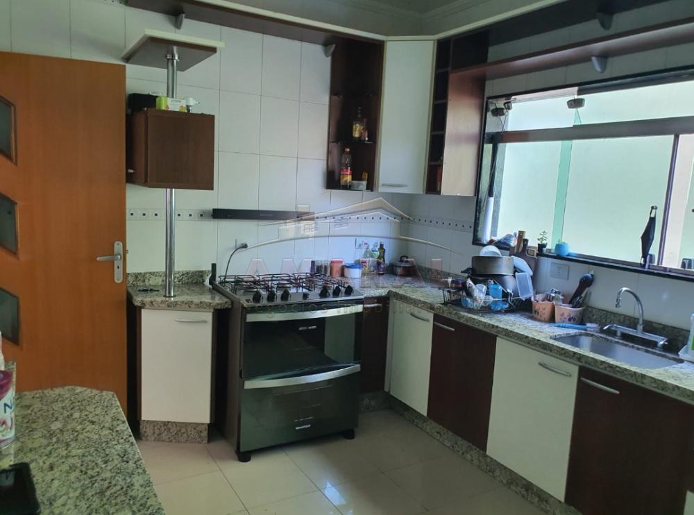 Comprar Casas / Sobrado em Suzano R$ 1.100.000,00 - Foto 16