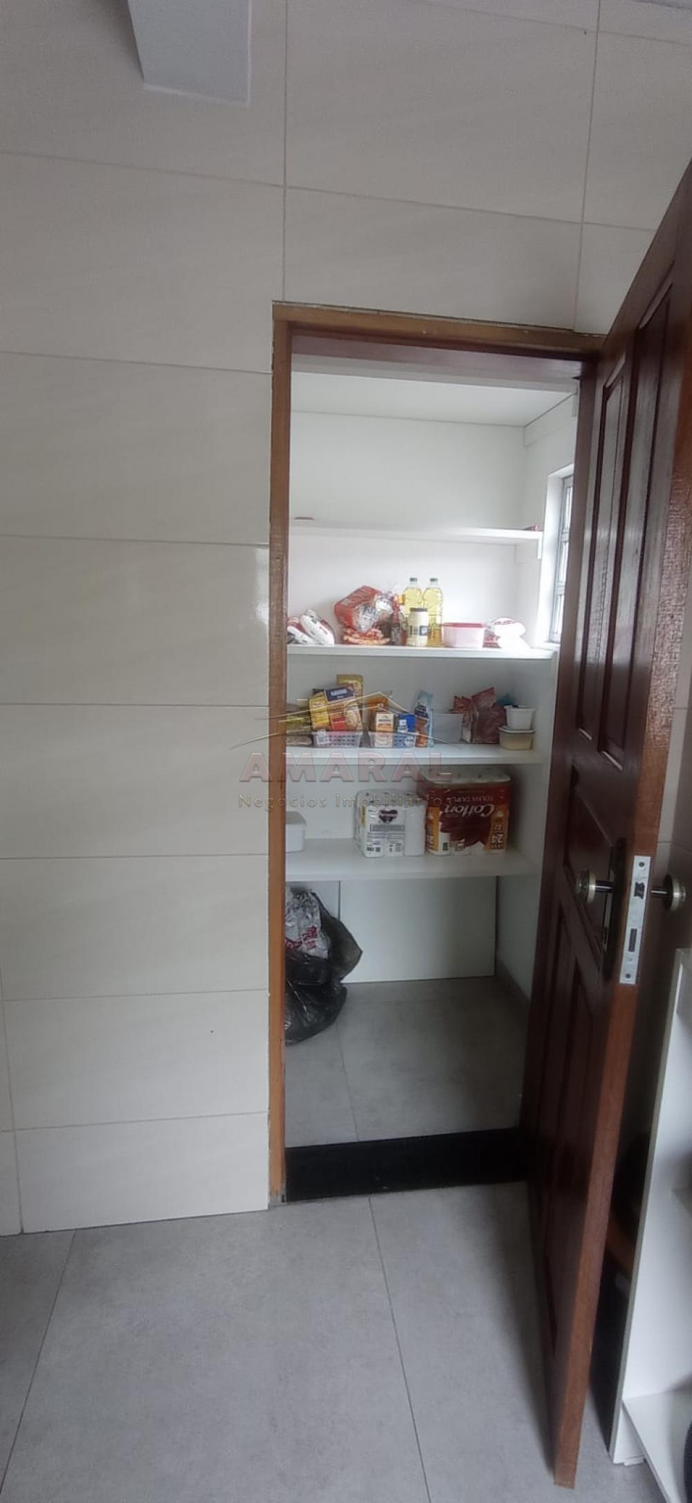 Comprar Casas / Sobrado em Suzano R$ 850.000,00 - Foto 12