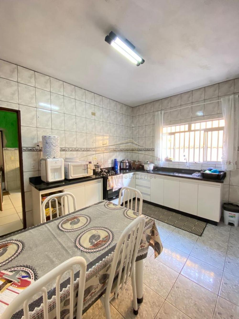 Comprar Casas / Sobrado em Suzano R$ 330.000,00 - Foto 3