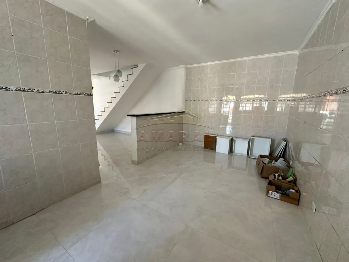 Alugar Casas / Sobrado em Suzano R$ 2.200,00 - Foto 3