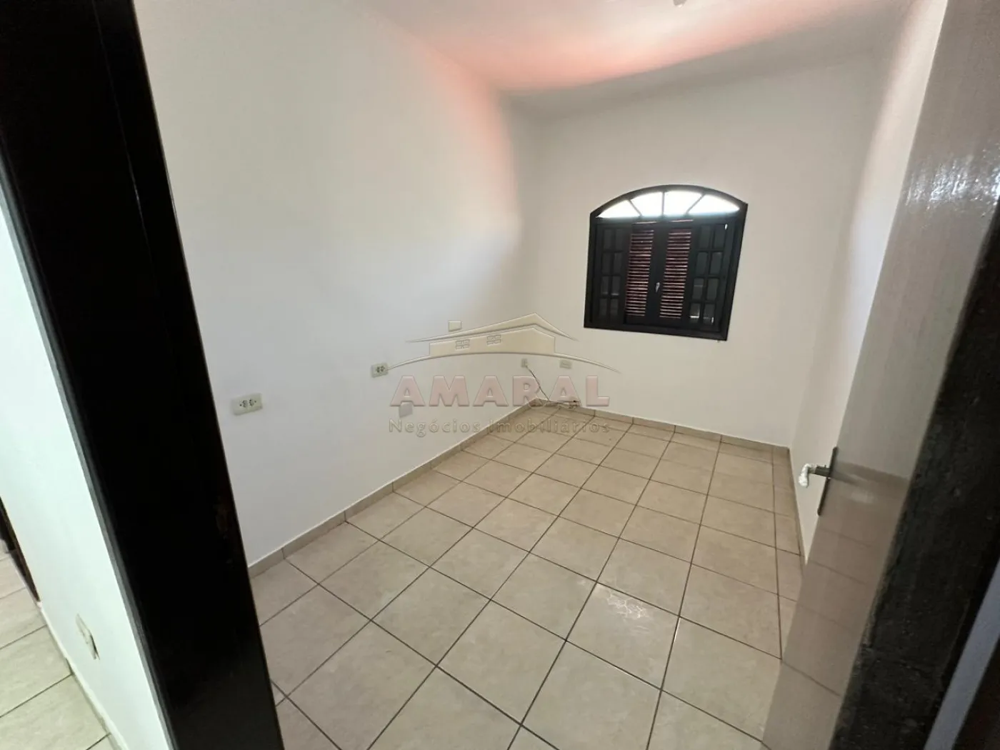 Alugar Casas / Sobrado em Suzano R$ 2.200,00 - Foto 17