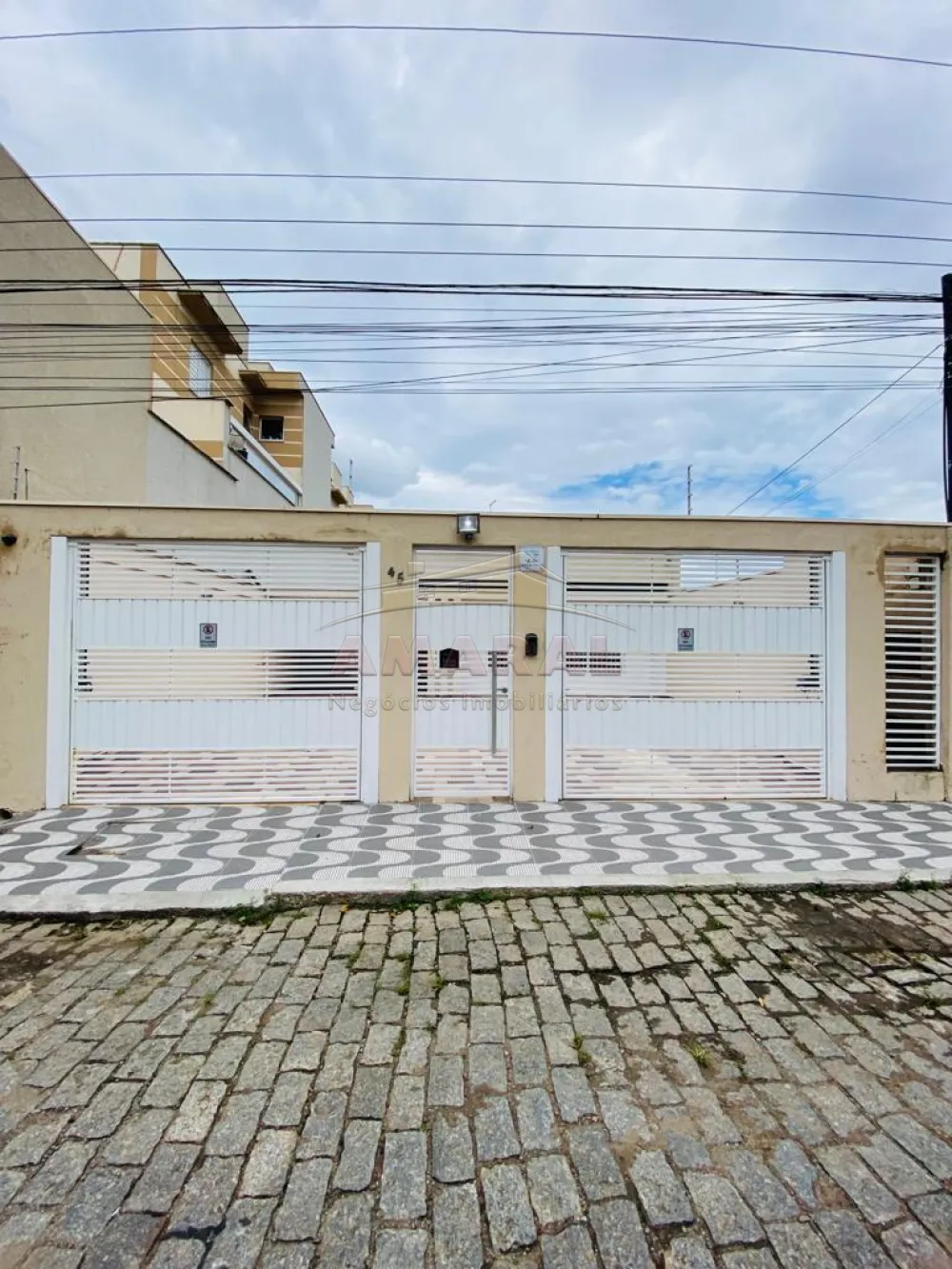 Alugar Casas / Térrea em Suzano R$ 6.300,00 - Foto 1