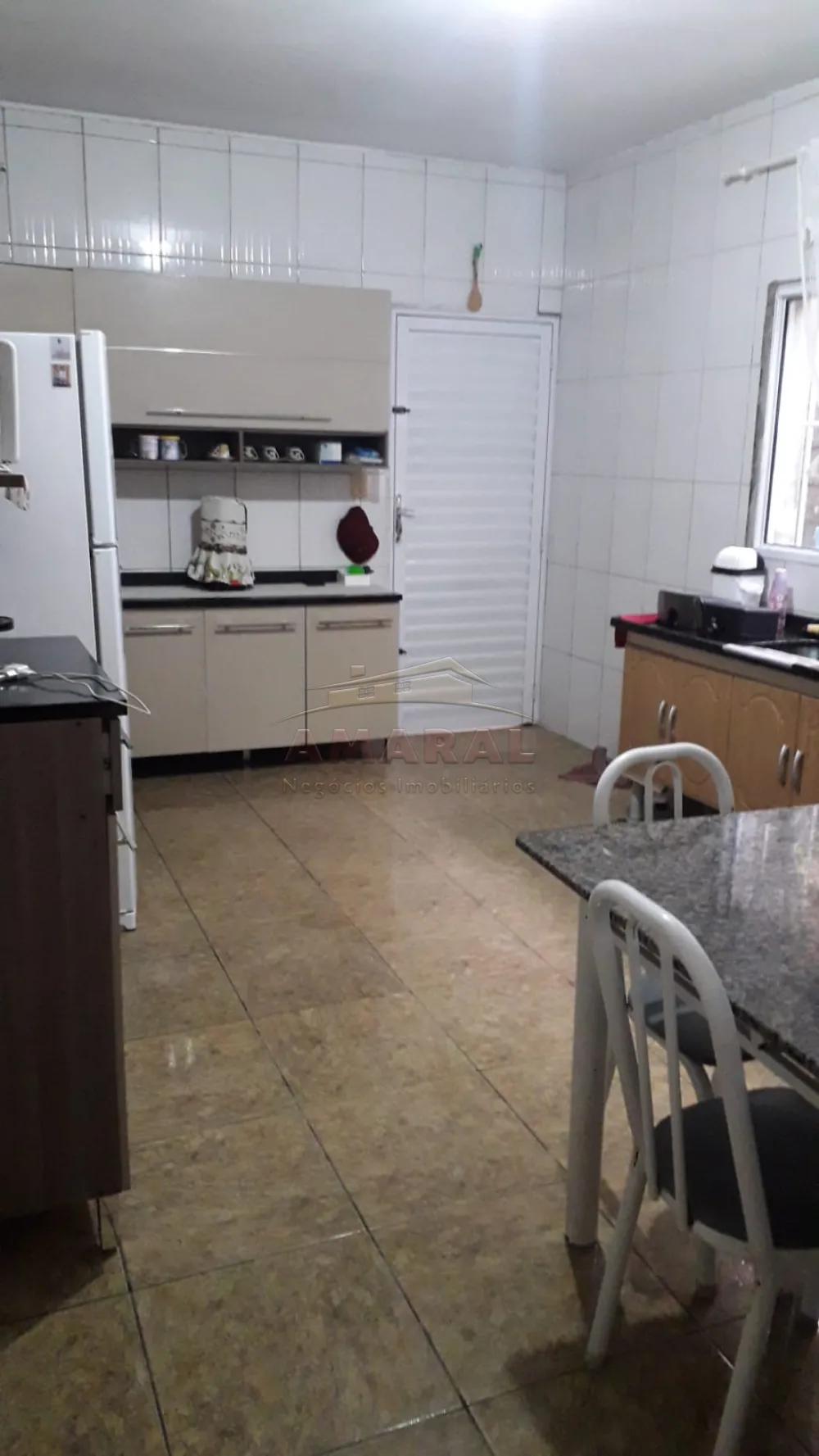 Comprar Casas / Sobrado em Suzano R$ 350.000,00 - Foto 3