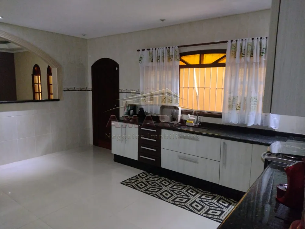 Comprar Casas / Sobrado em Suzano R$ 600.000,00 - Foto 1