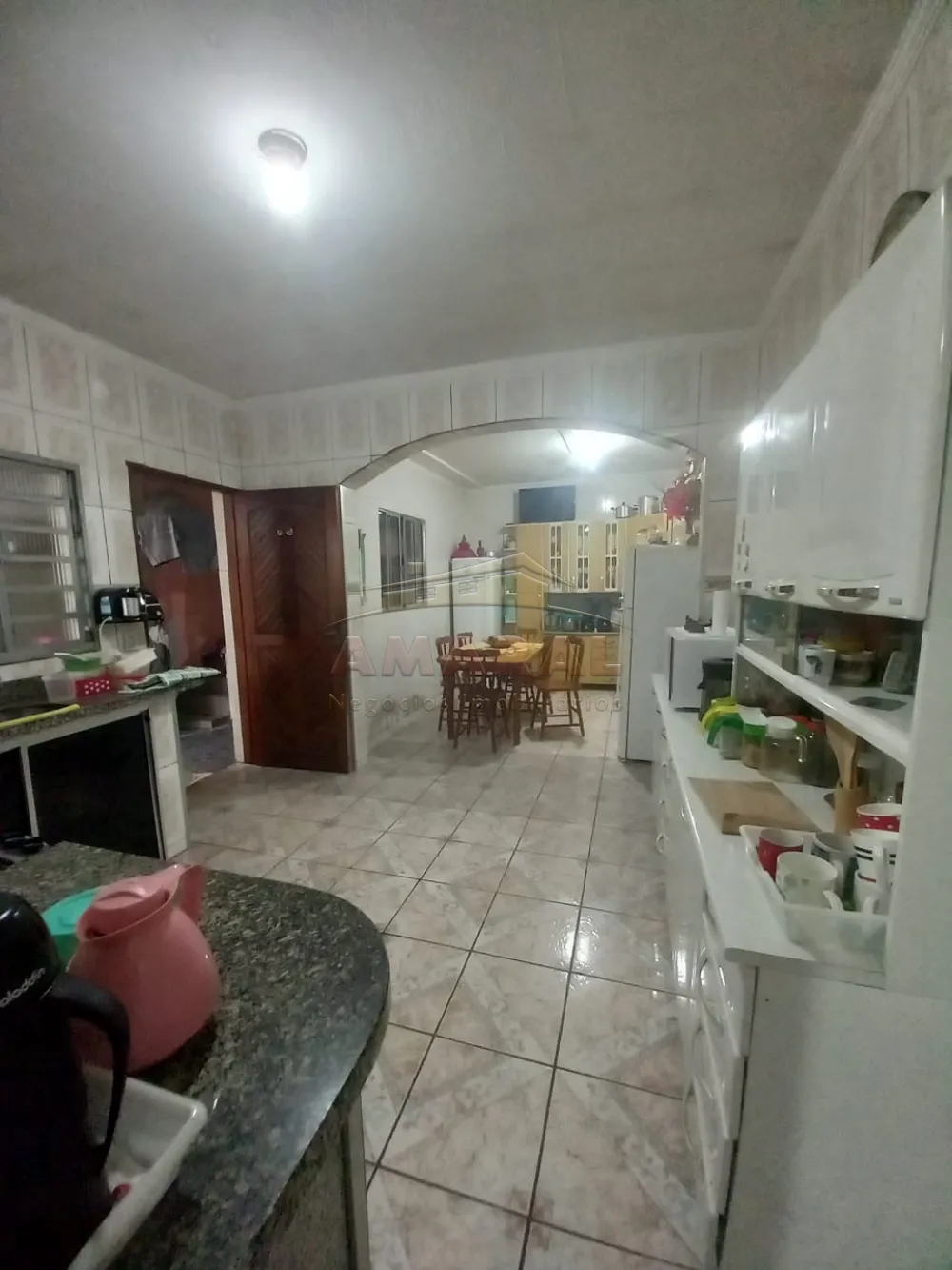 Comprar Casas / Sobrado em Suzano R$ 380.000,00 - Foto 2