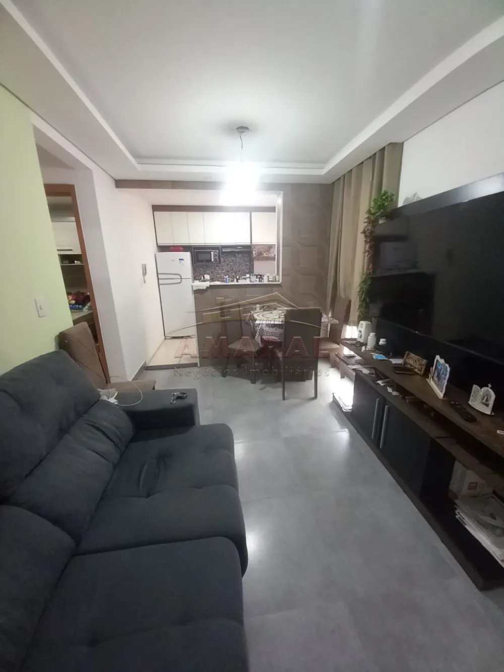 Comprar Apartamentos / Padrão em Suzano R$ 200.000,00 - Foto 1