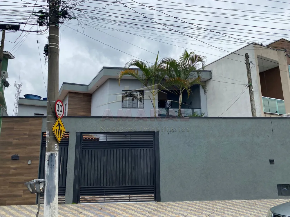 Comprar Casas / Sobrado em Suzano R$ 795.000,00 - Foto 2