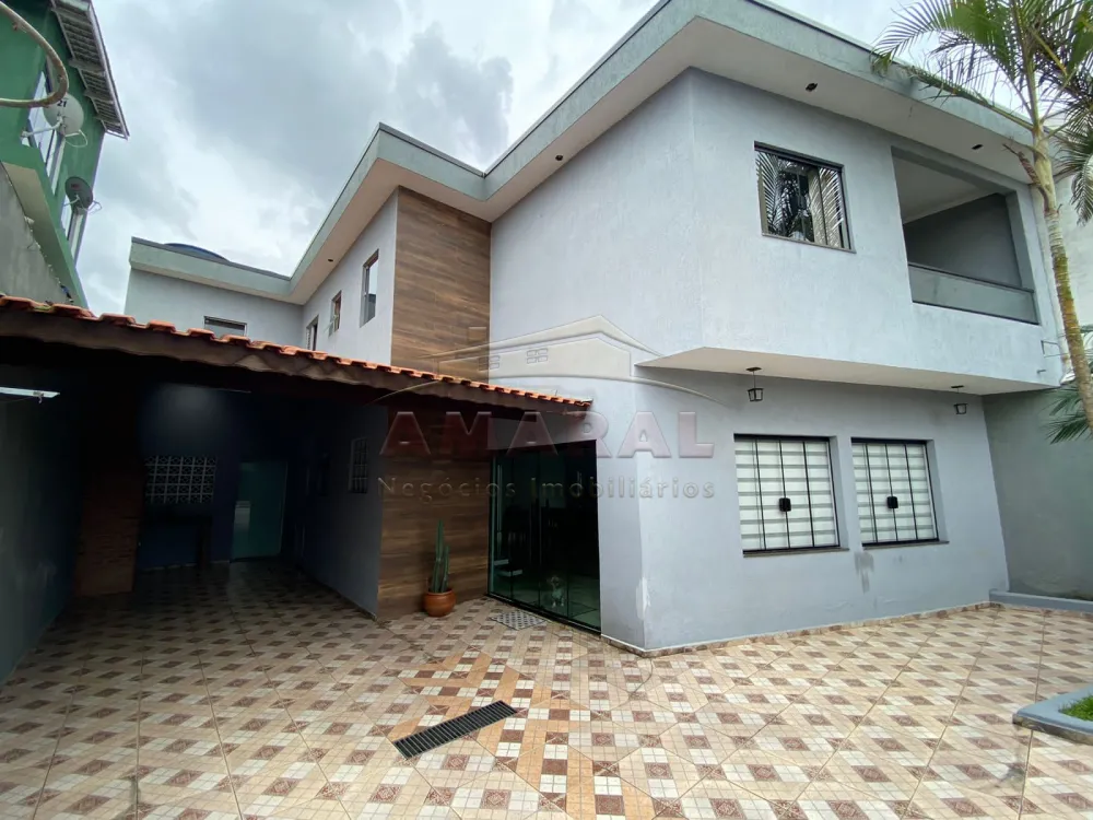 Comprar Casas / Sobrado em Suzano R$ 795.000,00 - Foto 1