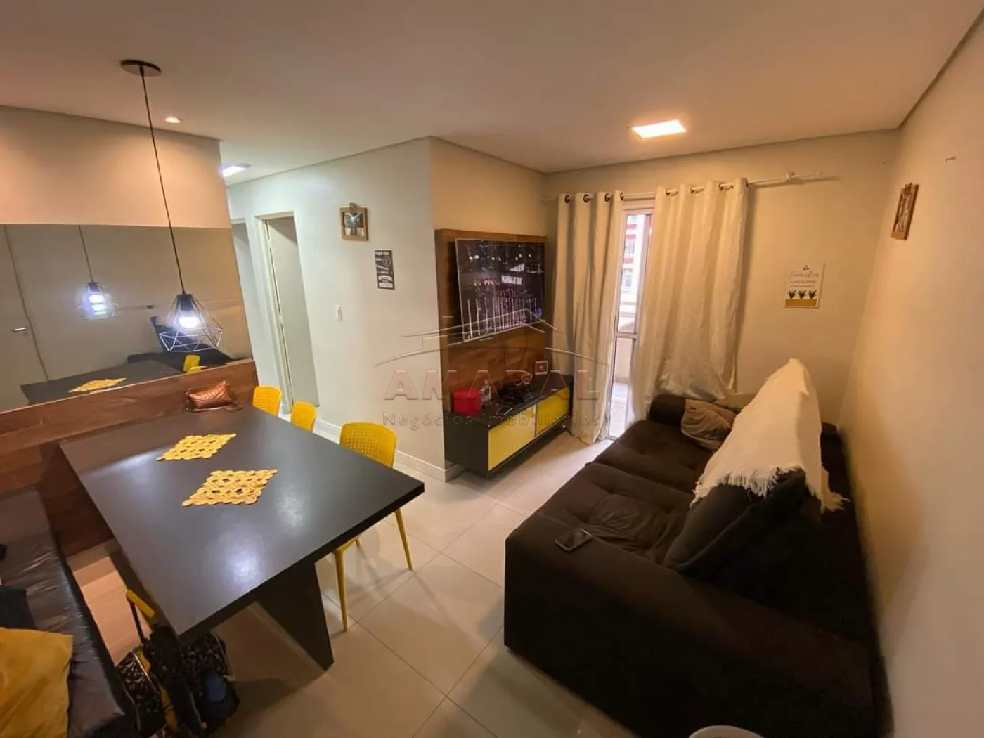 Comprar Apartamentos / Padrão em Suzano R$ 250.000,00 - Foto 2