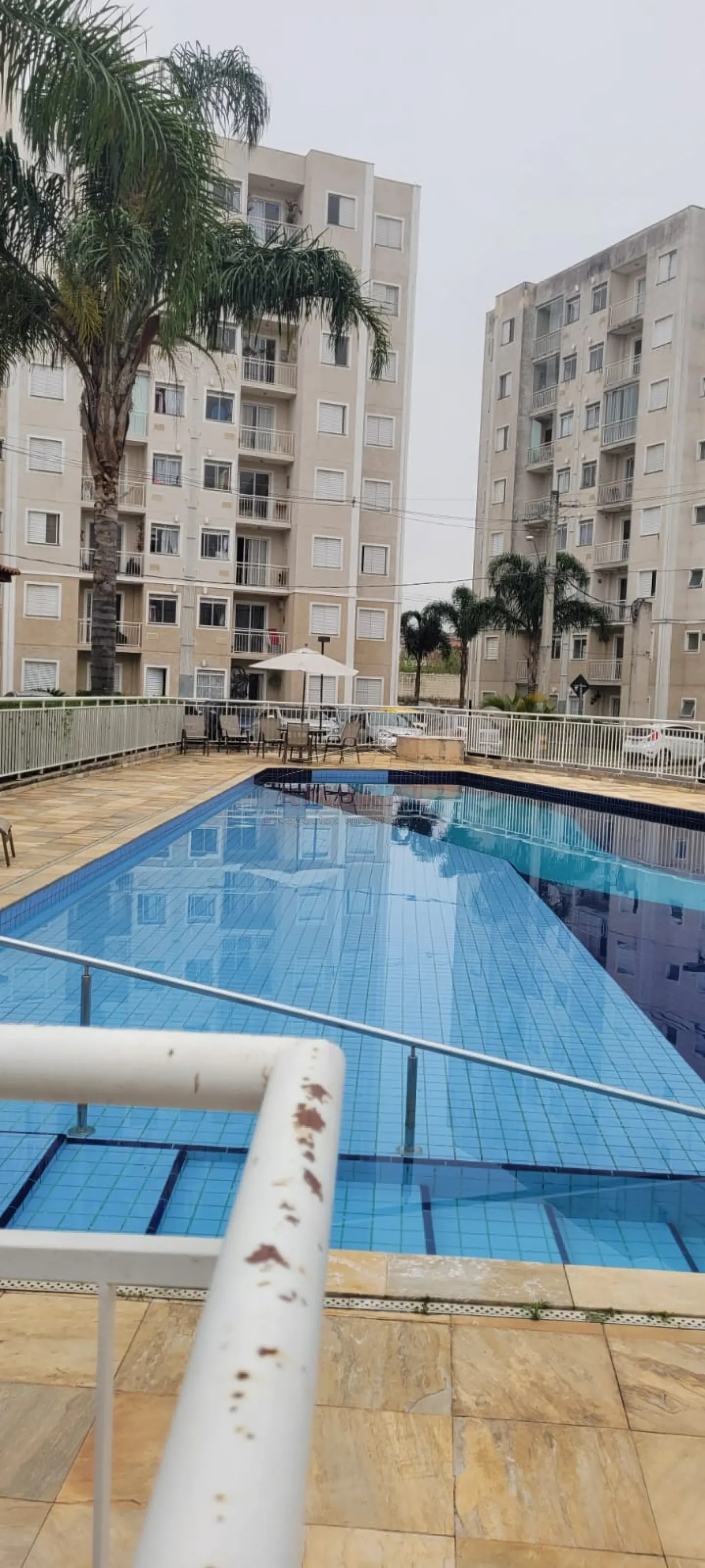 Comprar Apartamentos / Padrão em Suzano R$ 340.000,00 - Foto 1