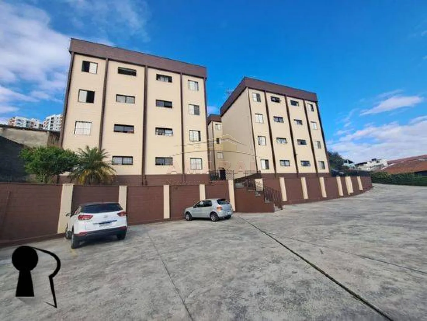 Comprar Apartamentos / Padrão em Poá R$ 180.000,00 - Foto 1