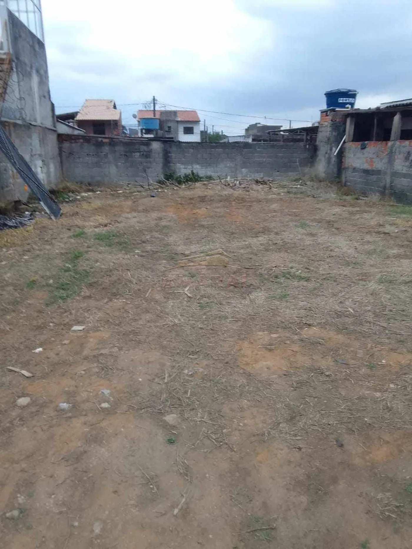 Comprar Terrenos / Terreno em Suzano R$ 180.000,00 - Foto 1