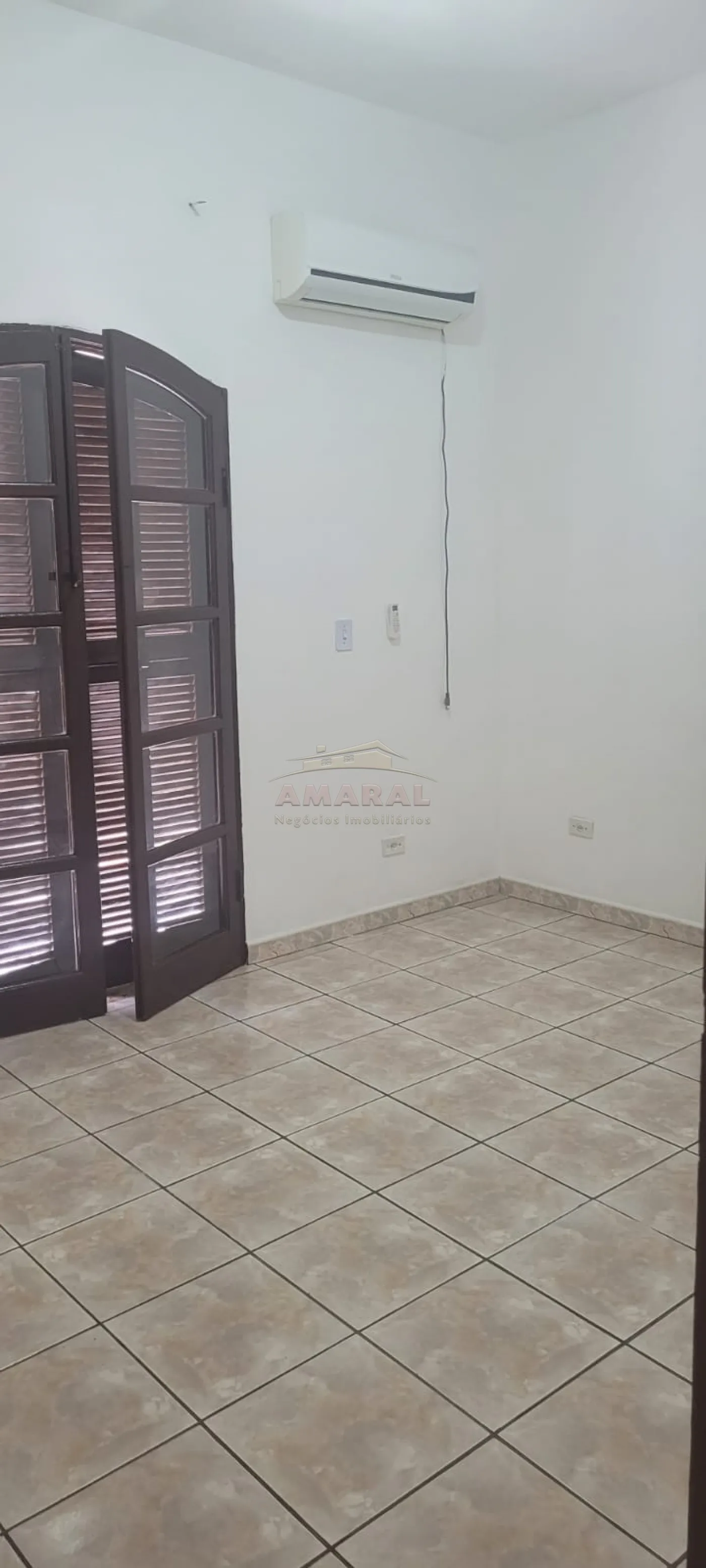 Comprar Casas / Sobrado em Suzano R$ 850.000,00 - Foto 8