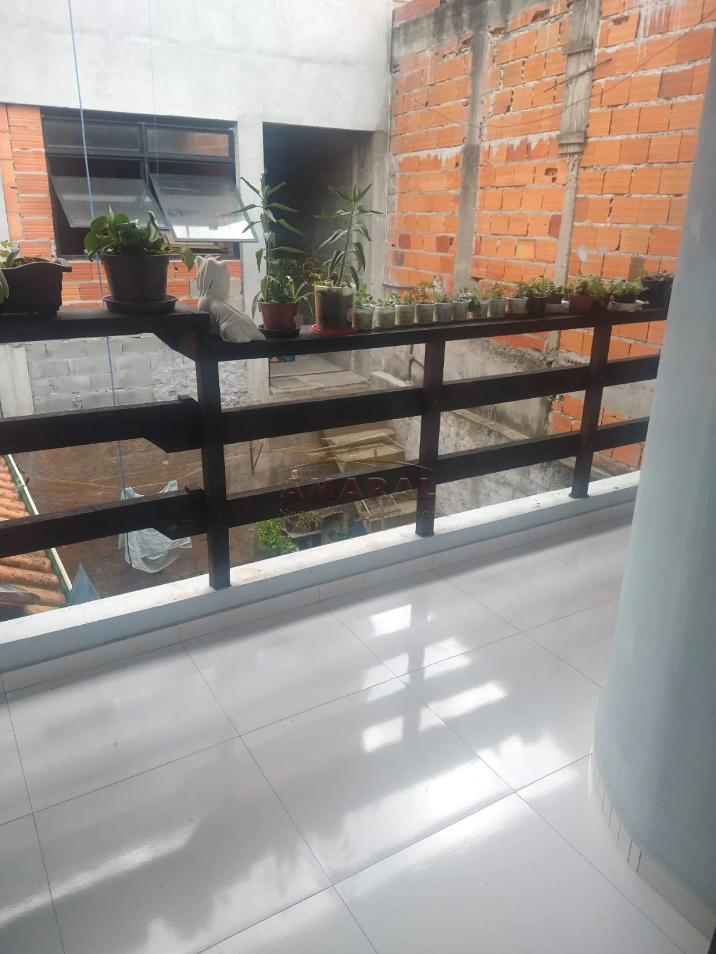 Comprar Casas / Sobrado em Suzano R$ 400.000,00 - Foto 6