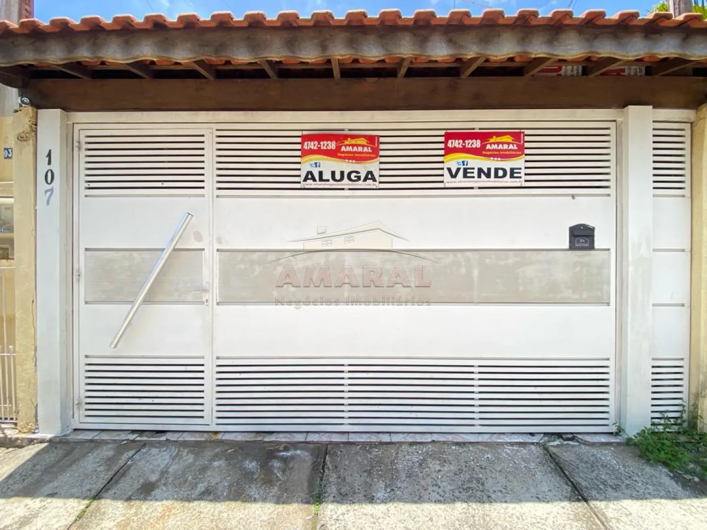 Alugar Casas / Térrea em Suzano R$ 1.900,00 - Foto 1