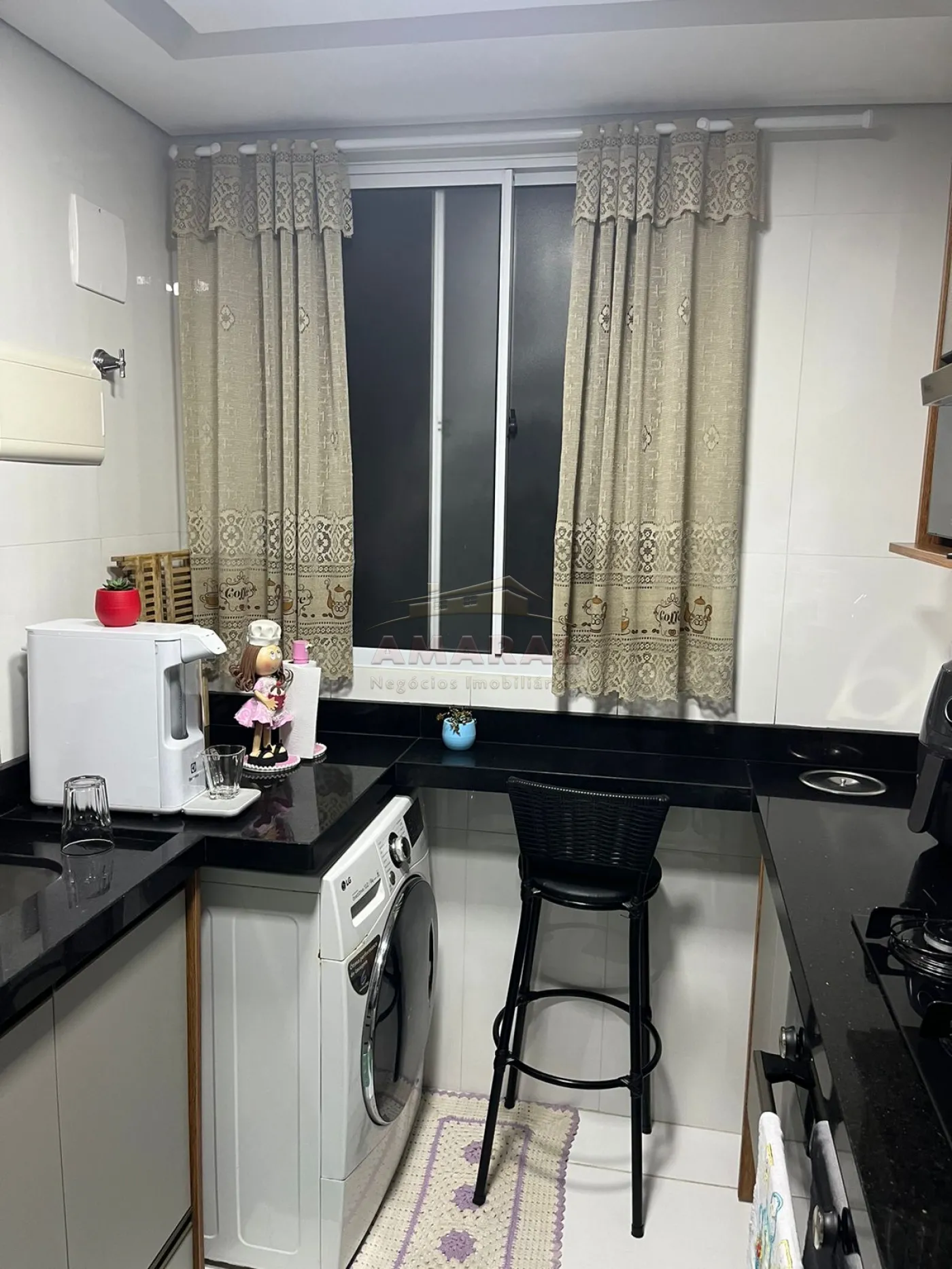 Comprar Apartamentos / Padrão em Suzano R$ 250.000,00 - Foto 2