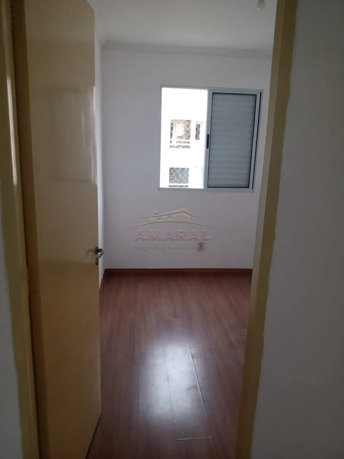 Comprar Apartamentos / Padrão em Suzano R$ 215.000,00 - Foto 3