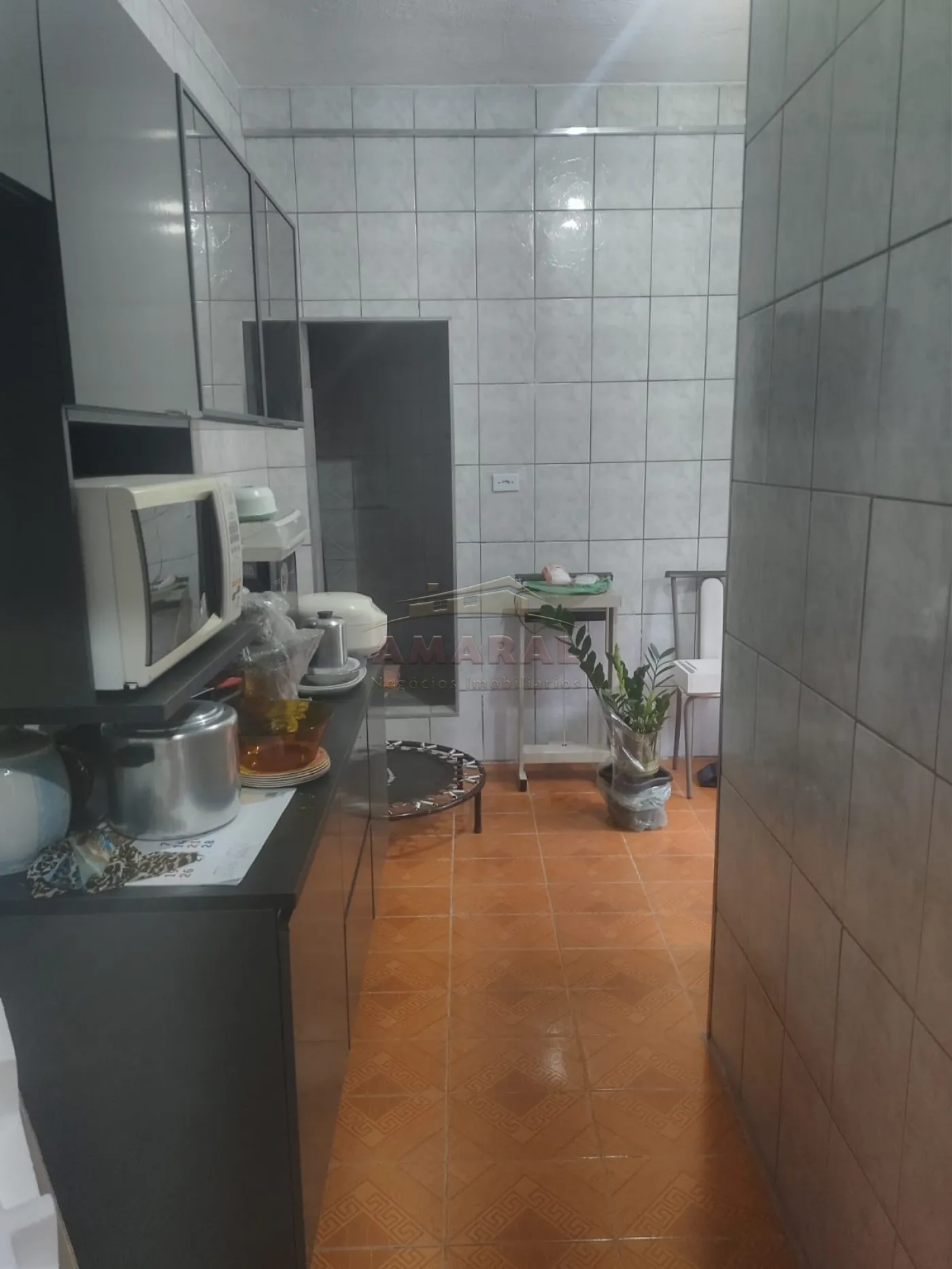 Comprar Casas / Assobradada em Suzano R$ 350.000,00 - Foto 1