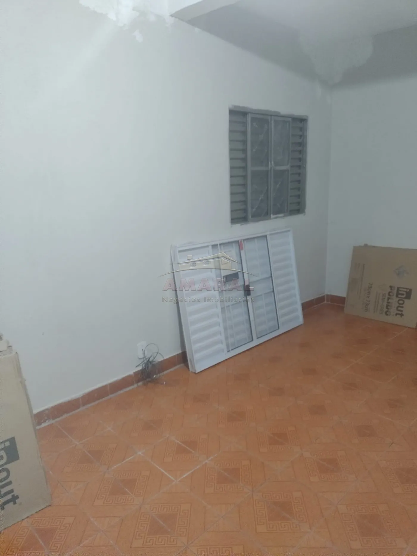 Comprar Casas / Assobradada em Suzano R$ 350.000,00 - Foto 5