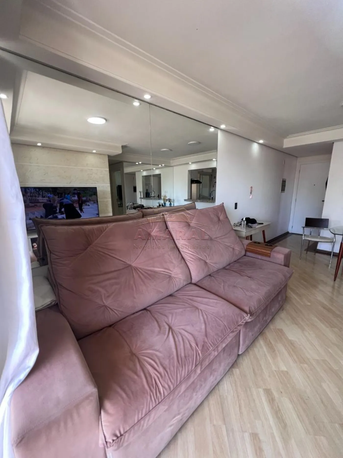 Comprar Apartamentos / Padrão em Suzano R$ 550.000,00 - Foto 2