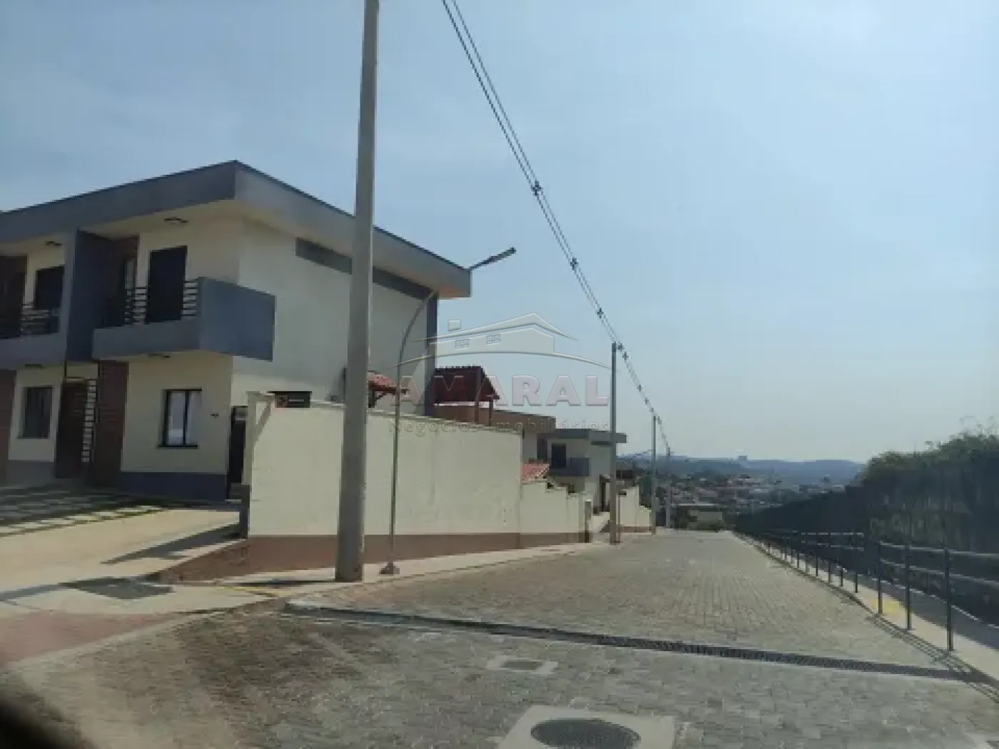 Comprar Casas / Sobrado em Suzano R$ 465.000,00 - Foto 4