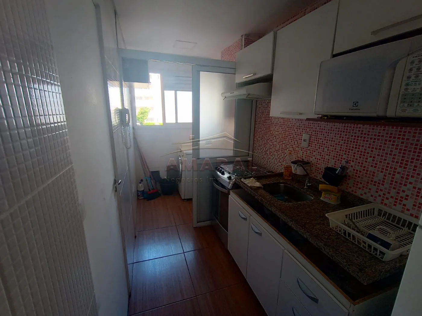 Comprar Apartamentos / Padrão em Suzano R$ 300.000,00 - Foto 4