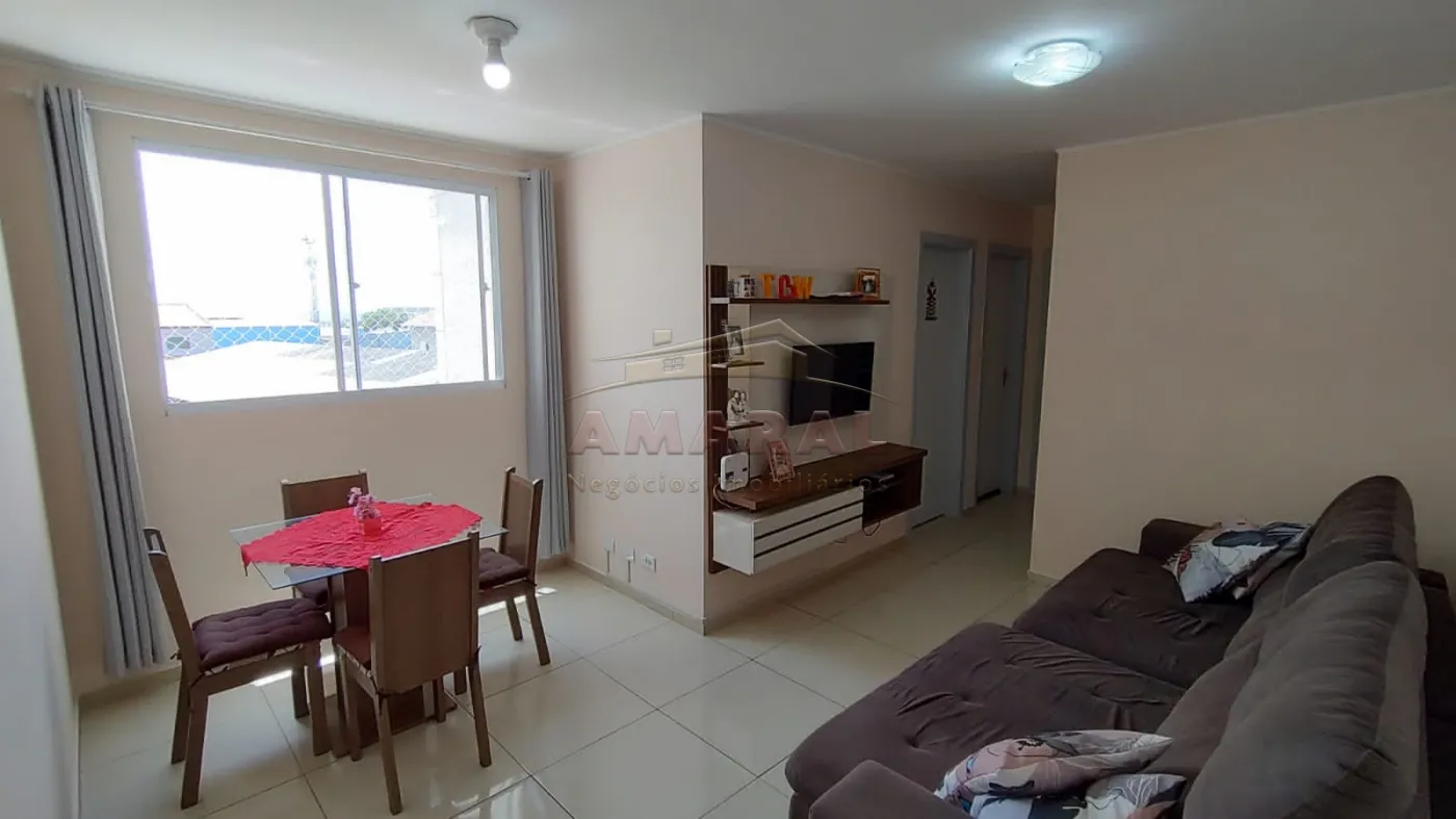 Comprar Apartamentos / Padrão em Suzano R$ 210.000,00 - Foto 3