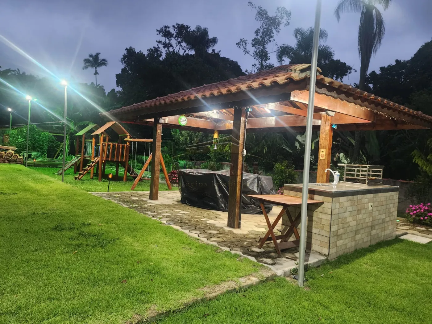 Comprar Rurais / Chácara em Suzano R$ 650.000,00 - Foto 7