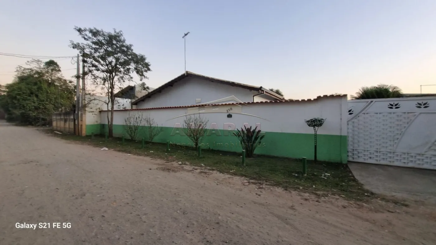 Comprar Rurais / Chácara em Suzano R$ 700.000,00 - Foto 1