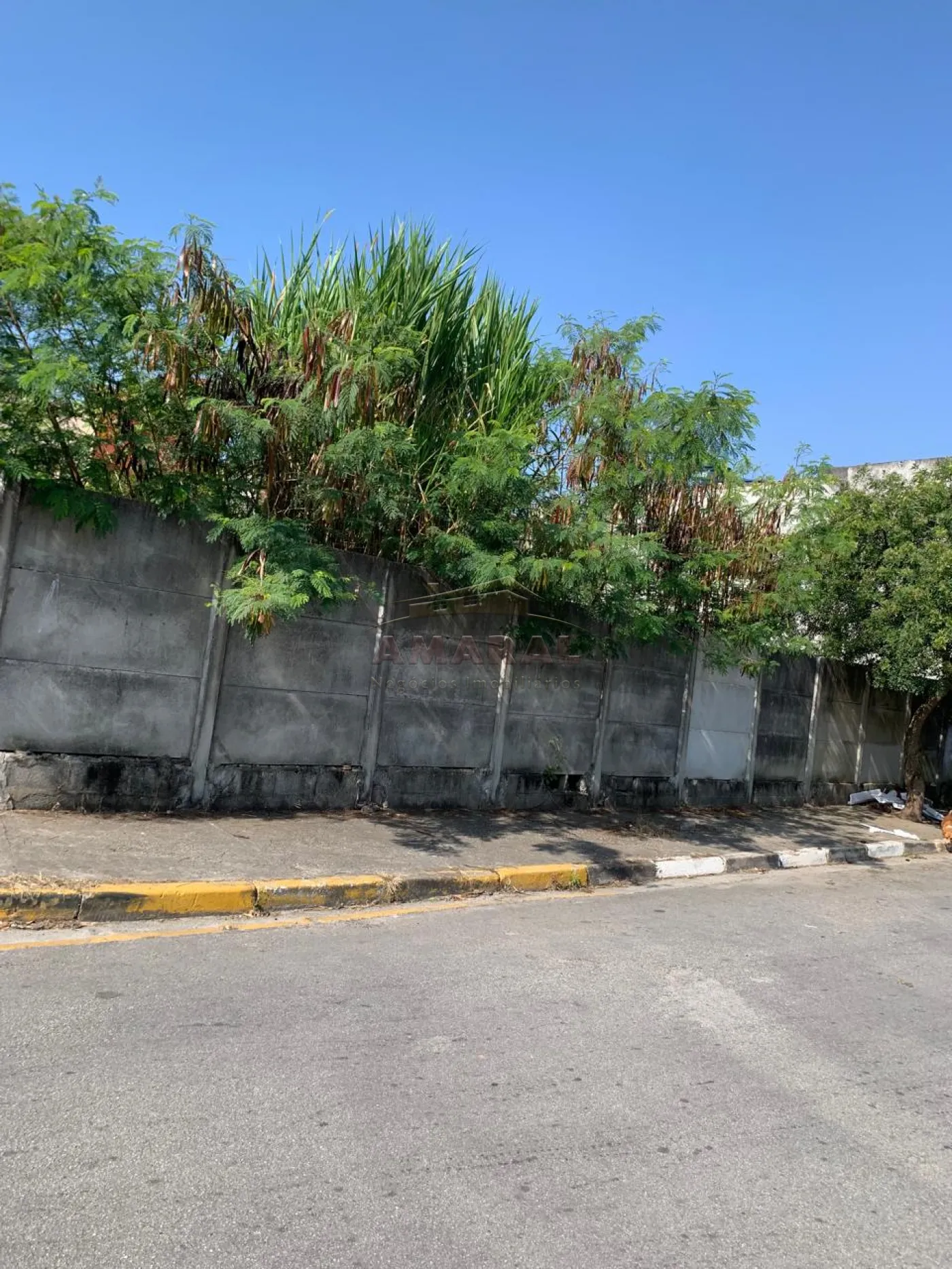 Comprar Terrenos / Terreno em Suzano R$ 380.000,00 - Foto 1