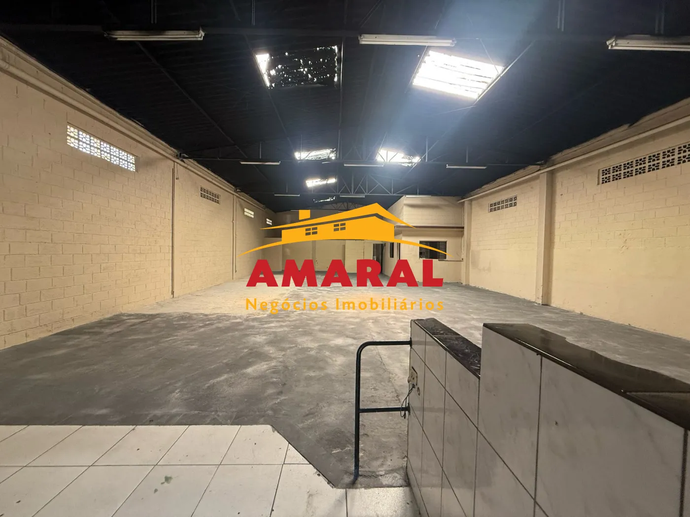 Alugar Comerciais / Galpão - Comercial em Suzano R$ 7.000,00 - Foto 4