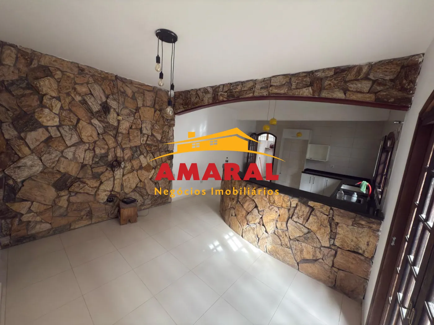 Alugar Casas / Assobradada em Suzano R$ 2.750,00 - Foto 4