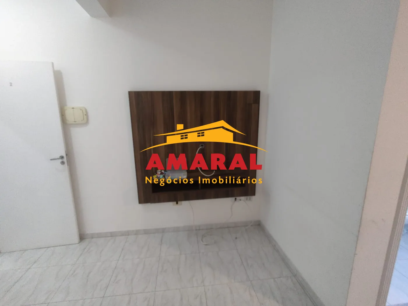 Alugar Apartamentos / Kitchnet em Suzano R$ 1.200,00 - Foto 2