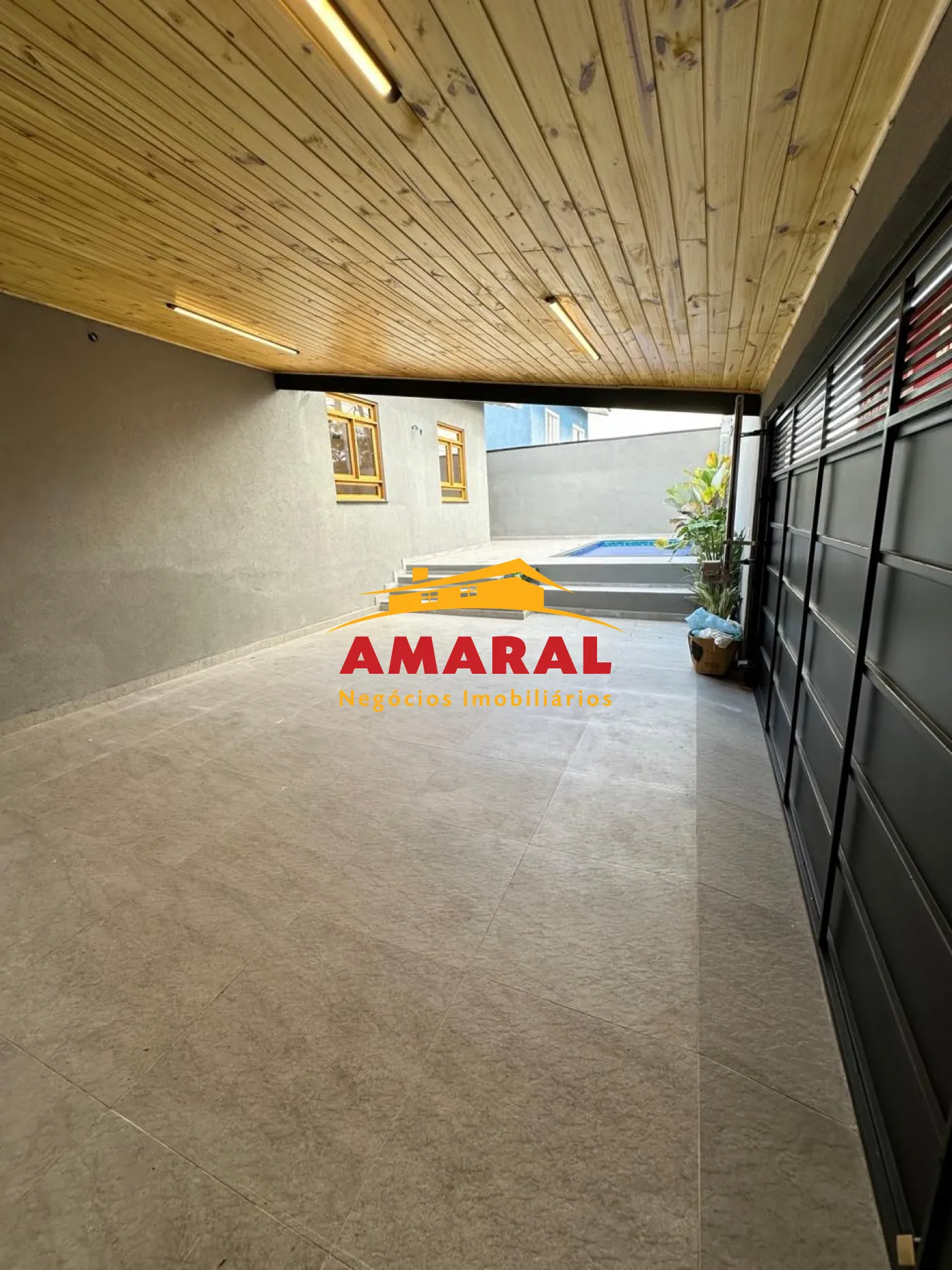 Comprar Casas / Térrea em Suzano R$ 1.800.000,00 - Foto 3