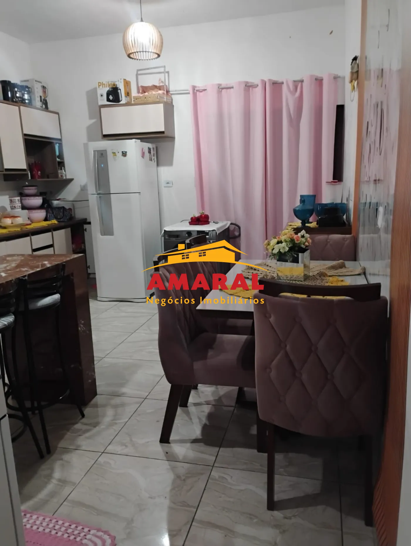 Comprar Casas / Sobrado em Suzano R$ 370.000,00 - Foto 2