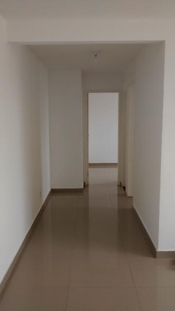 Alugar Apartamentos / Padrão em Suzano R$ 900,00 - Foto 8
