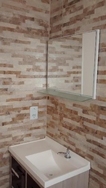 Alugar Apartamentos / Padrão em Suzano R$ 900,00 - Foto 13