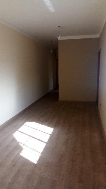 Alugar Casas / Térrea em Suzano R$ 2.500,00 - Foto 4