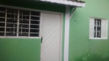 Alugar Casas / Térrea em Suzano. apenas R$ 850,00