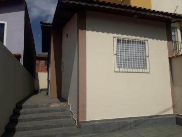 Alugar Casas / Térrea em Suzano. apenas R$ 1.400,00